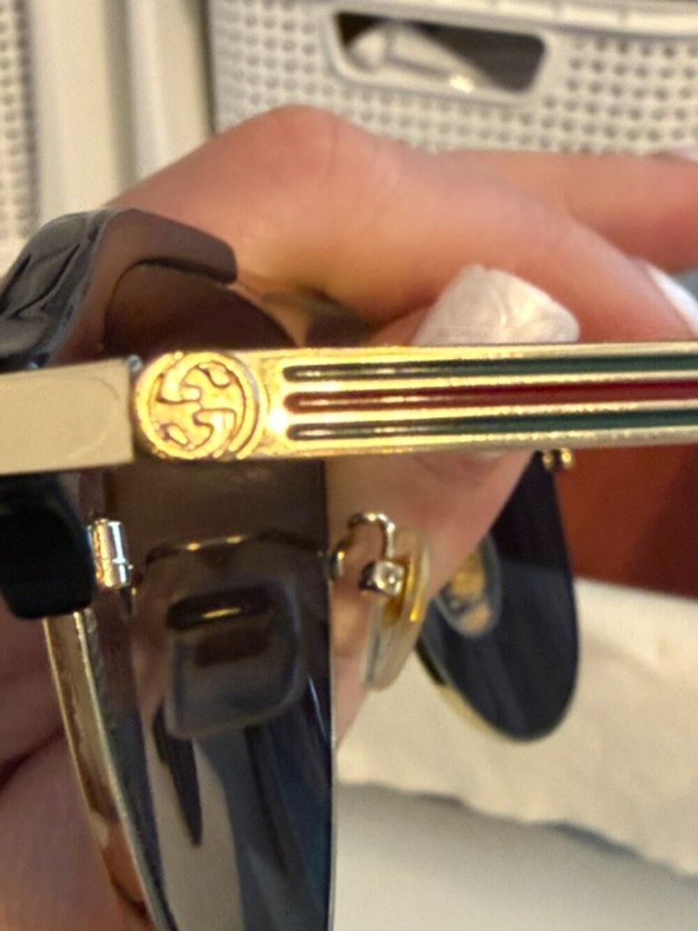 Authentic GUCCI Aviator sunglasses - Picture 4 of 4